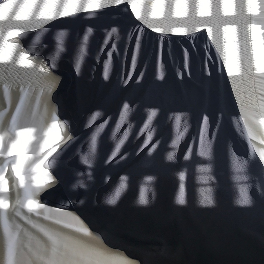 One shoulder tunic